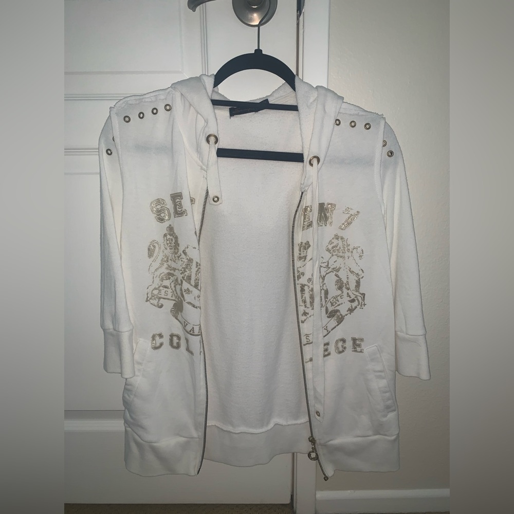 Seven7 Jeans white gold hoodie and crop sweat pants.